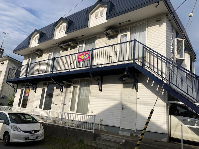 シャルム緑ヶ岡の外観