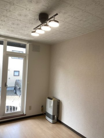 シャルム緑ヶ岡の居間・リビング