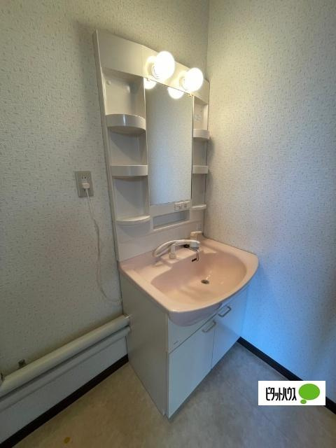 カーサミリオーネの洗面所