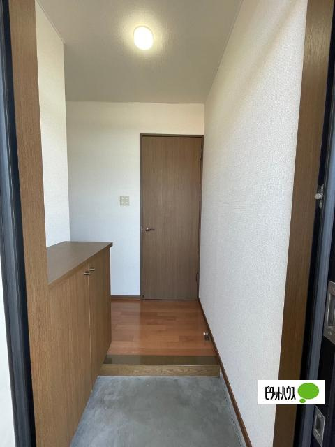 カーサミリオーネの玄関