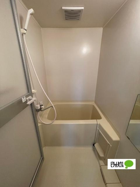 カーサミリオーネの浴室