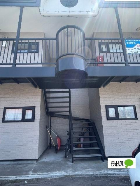 カーサミリオーネのエントランス