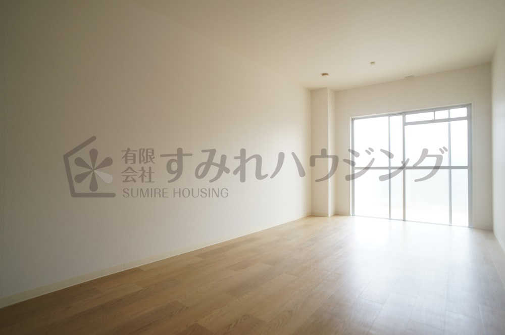 リバティハイツの居間・リビング