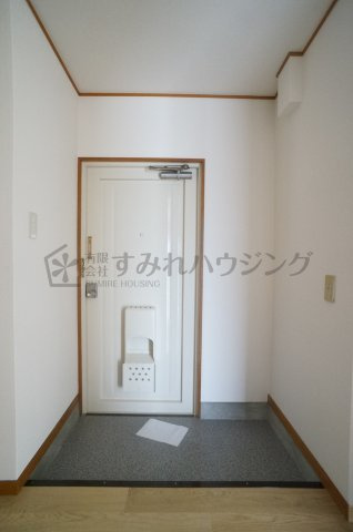 リバティハイツの玄関