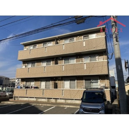 ロイヤルエストの外観