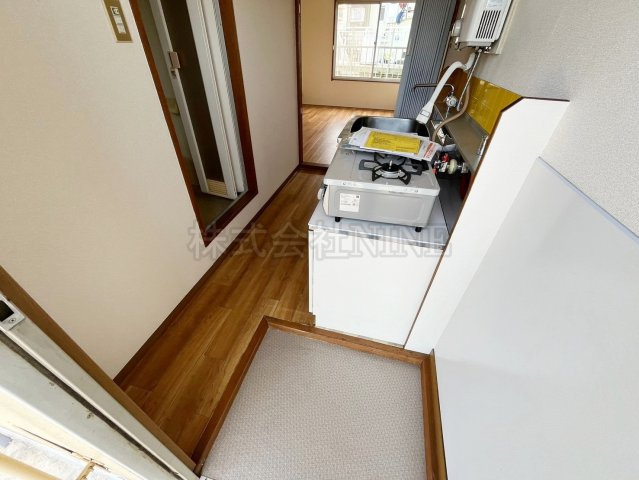 パインバレーの玄関