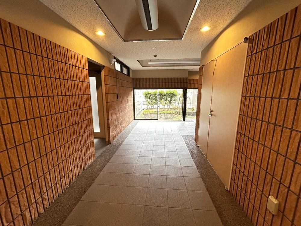 アヴェーレ守口のエントランス|エントランス■物件内覧・資金計画相談・住宅ローン相談、リフォーム相談、お問合せ受付中■
※当日・翌日のご内覧、ご相談はお電話でのお問合せがスムーズです！