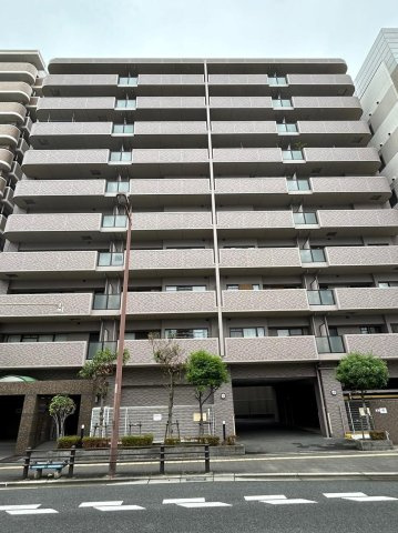 アヴェーレ守口の外観|新しい生活にいかがでしょうか？外観はお住まいの顔になります。こだわりたいポイントですね。水回りリフォームやリノベーションも承ってます。
■現地見学・資金計画相談・住宅ローン相談もお問合せ受付中■