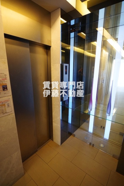 CASTELLO　ASSOのロビー|エレベーター