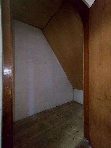 水尾1丁目戸建の収納