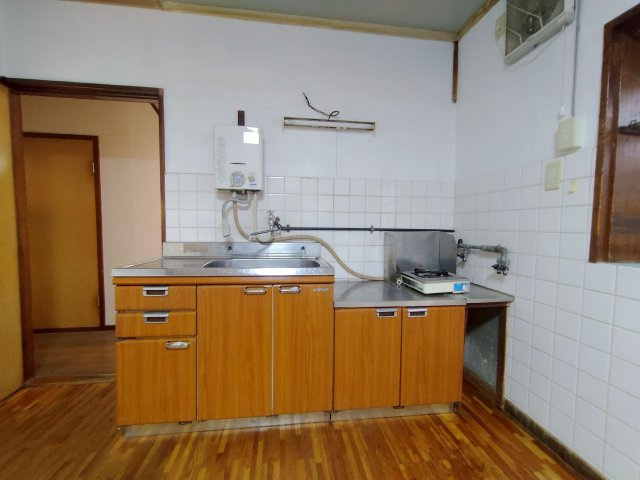 水尾1丁目戸建のキッチン