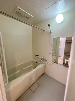 【浴室】 | ベレーザ末永