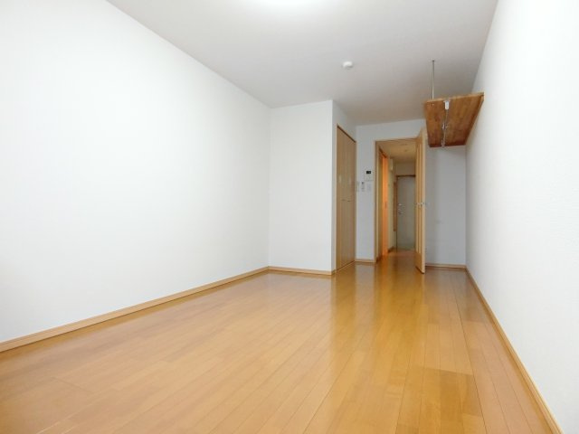 アークリード智恵光院の居間・リビング|居室