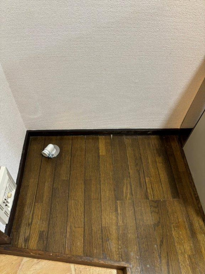 【洗面所】 | ホワイトコート前九年C