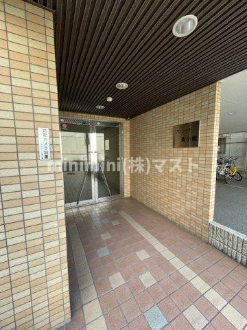 プロシード東小橋のエントランス