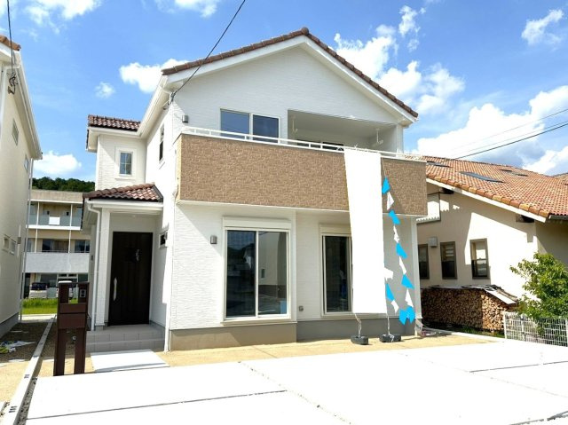 京阪京都交通バス『横田上』バス停まで徒歩４分♪ガーデンスペース付４ＬＤＫ☆南丹市園部町横田の外観|外観