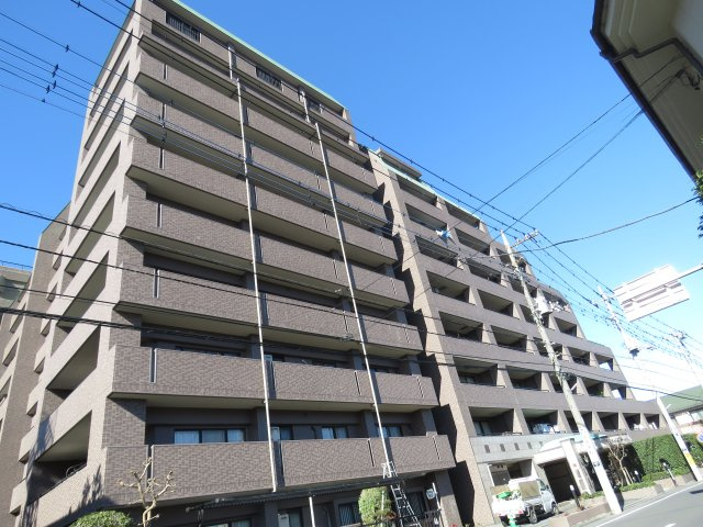 ドラゴンマンション川越壱番館の外観