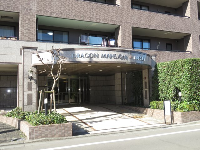 ドラゴンマンション川越壱番館のエントランス