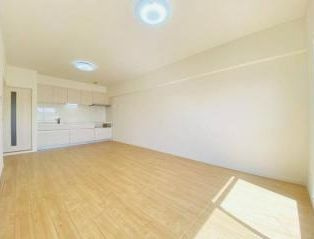 半田市堀崎町2丁目の居間・リビング