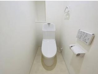 半田市堀崎町2丁目のトイレ