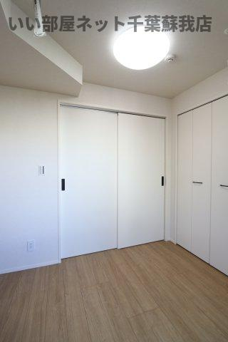 セミカ千葉寺 の洋室|使い勝手のいい洋室です