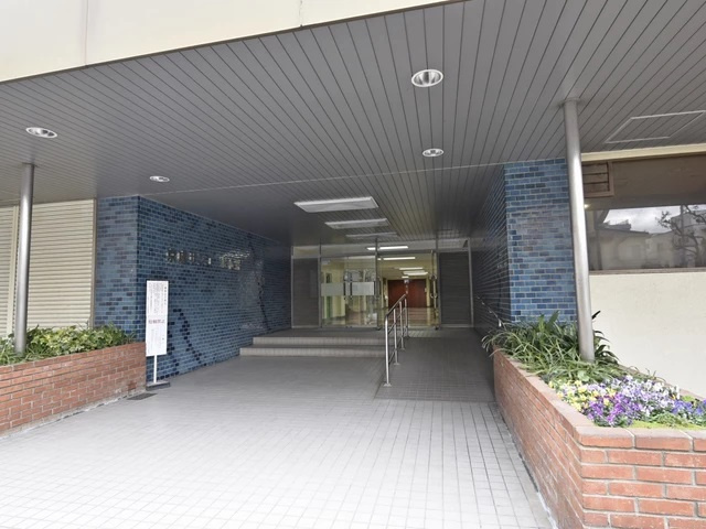 京成サンコーポ小岩　1階　専用庭付　リ　フォーム済のエントランス