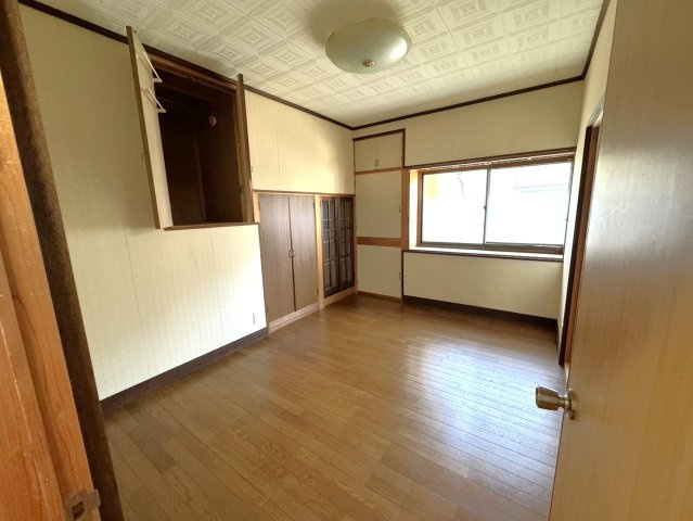 鳥取市面影1丁目　中古戸建の洋室|２階洋室①