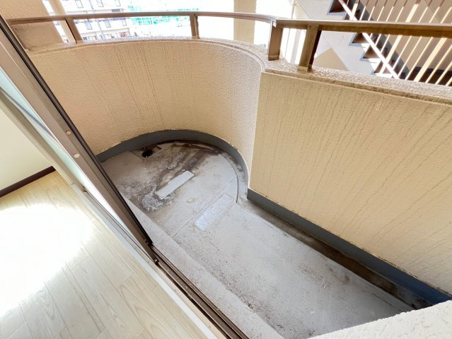 リヴィエール川西のバルコニー