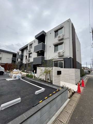 千葉市花見川区幕張本郷７丁目のアパートの外観