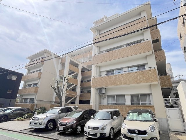 祖原公園ハウスの駐車場
