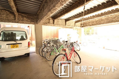 【ロビー】 | 鳴神ビル