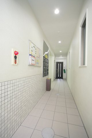 ドーリア二条城北のロビー|ロビー