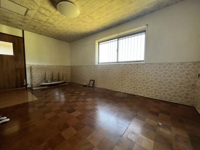 日奈久大坪町戸建の洋室