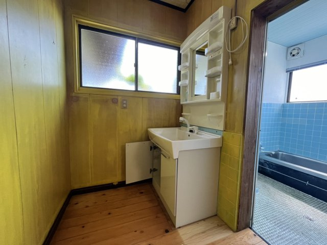 日奈久大坪町戸建の脱衣所