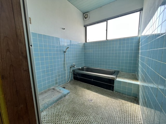 日奈久大坪町戸建の浴室