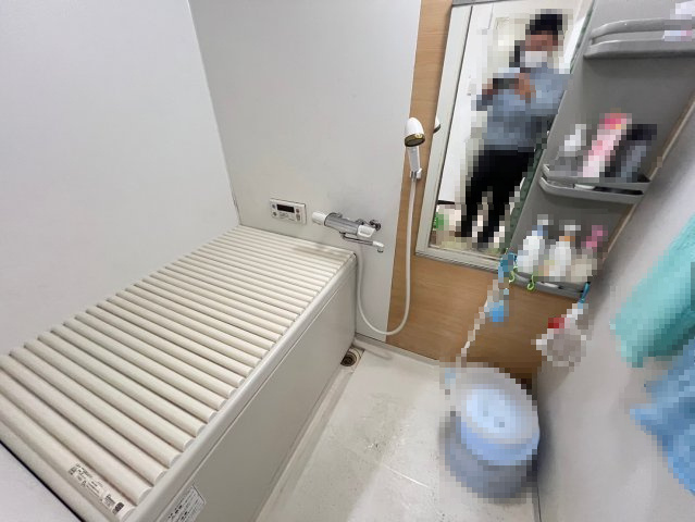 友田町ロイヤルコーポの浴室