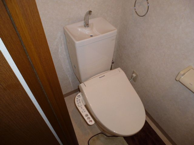 ＪＲＢハイツ倉敷のトイレ|ウォシュレット
