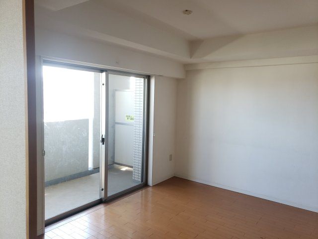 グランカーサ新小岩の居間・リビング