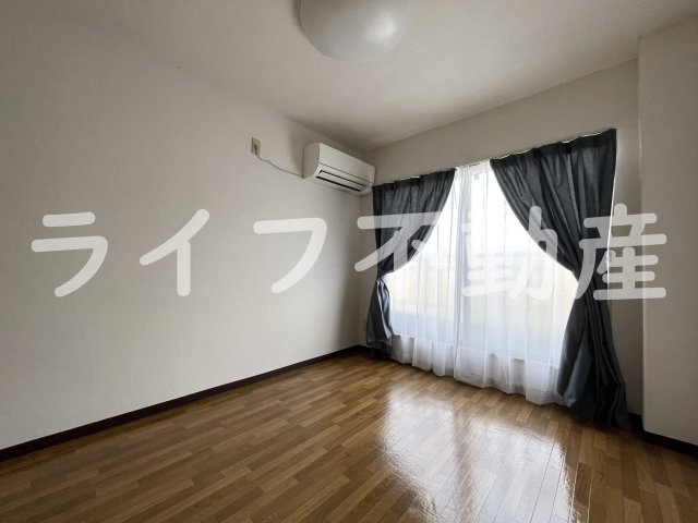 YOUハイム衣摺Ⅱ番館の居間・リビング|ゆったり過ごせるリビングです