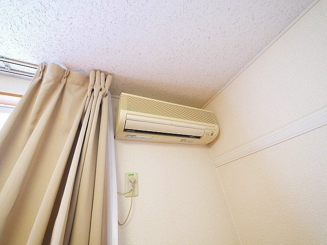 レオパレスグリシーナの設備|エアコン付き