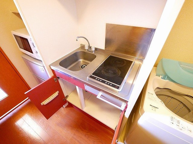 レオパレスグリシーナのキッチン|キッチンです