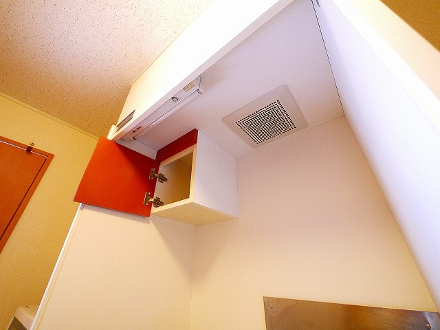 レオパレスグリシーナのキッチン|使いやすいキッチンです