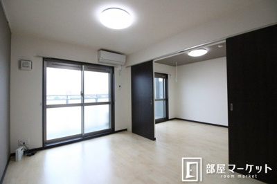 【居間・リビング】 | Ｖｉｌｌａ浄水 | 同型タイプ