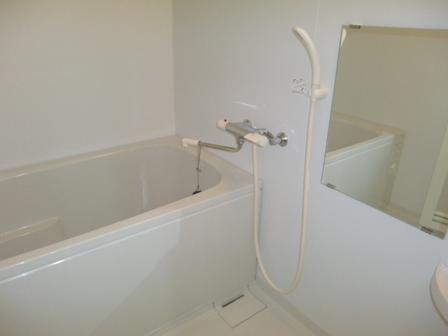 タウニー東灘の浴室