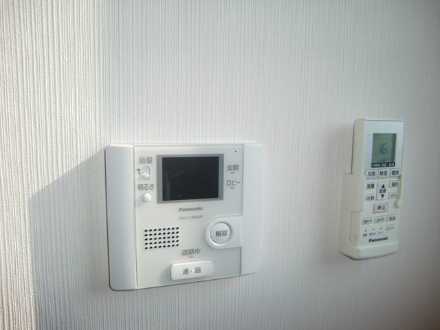 タウニー東灘のセキュリティ|モニター付インターフォン