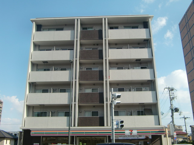 タウニー東灘の外観