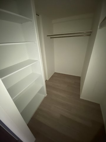 イニシア神戸森北町の収納