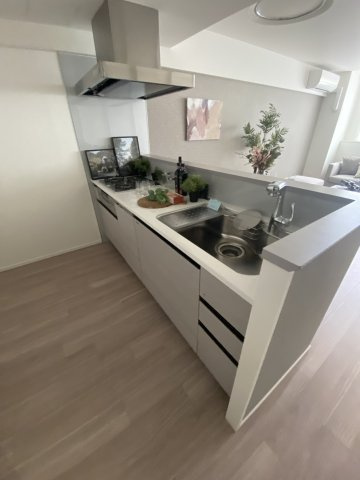 イニシア神戸森北町のキッチン