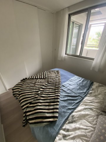 イニシア神戸森北町のロビー