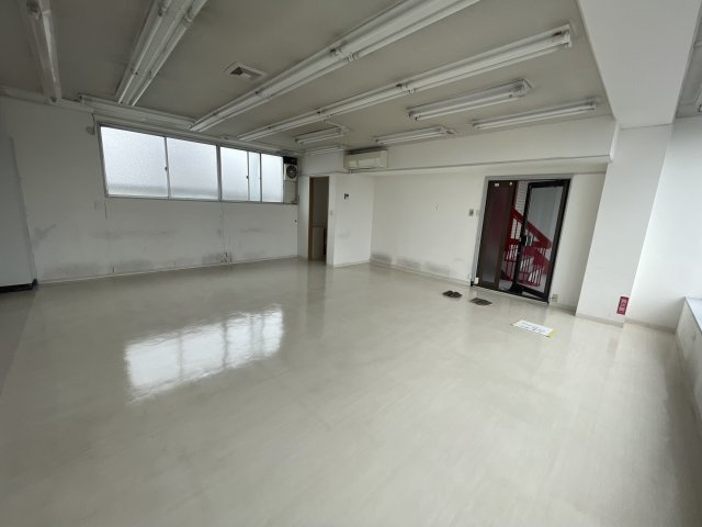  | 富田駅前店舗1号棟O